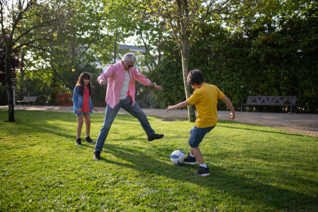 Fun Games to Play With Grandkids (From Age 1 to Adult)